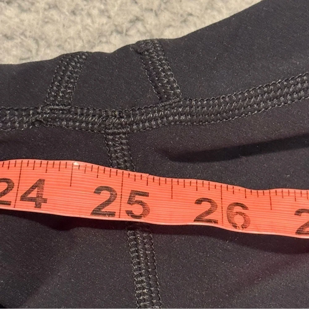 Vuori  Studio Pocket Legging Color Black Size XS VW466 - Picture 11 of 15